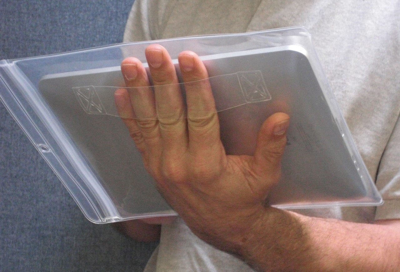 Dry Doc 9" eTab iPad Clear: In Use