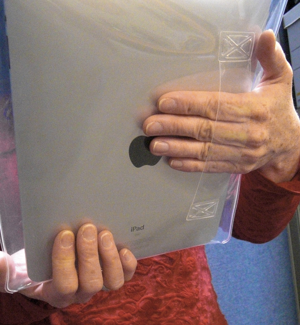 Dry Doc 9" eTab iPad Clear: In Use