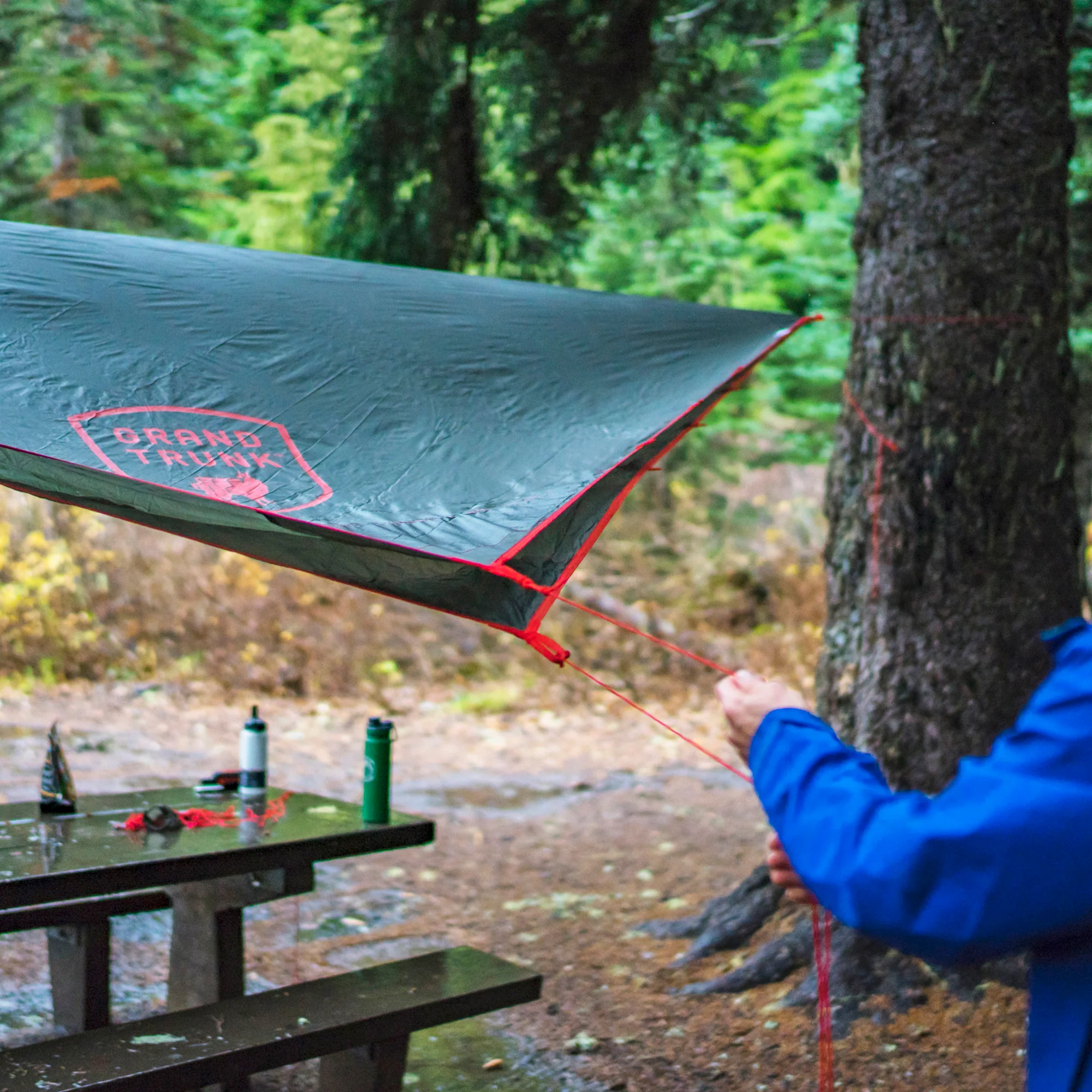 Abrigo Rain Fly and Shelter